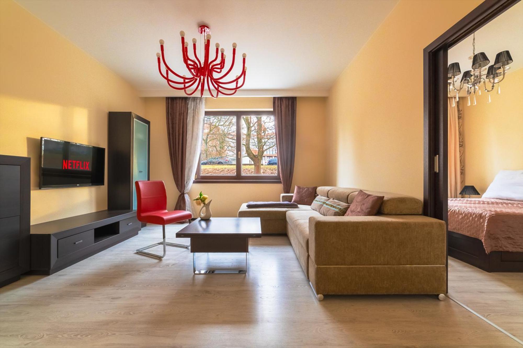 Imperial Apartment In Bohemia Residence By Rentez Karlsbad Exterior foto